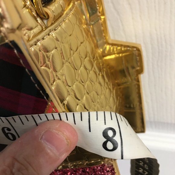 Betsey Johnson Christmas Presents Crossbody Purse - Adorable   Box W/Bet…  Chr - Picture 4 of 7